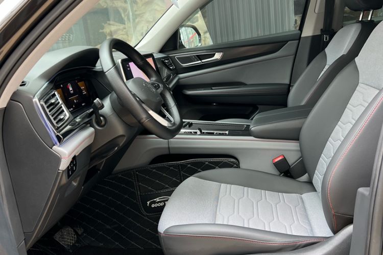 Used Volkswagen Teramont X 2021 330TSI Two-Wheel-Drive Luxury Edition Left Front Seat