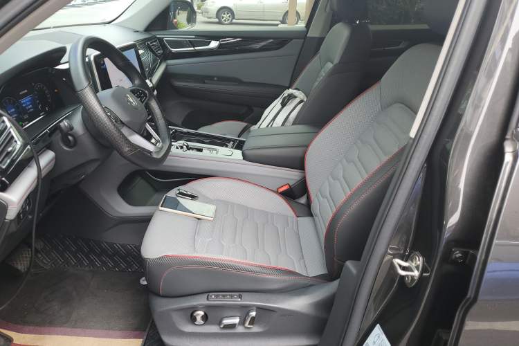 Used Volkswagen Teramont X 2021 330TSI Two-Wheel-Drive Prestige Luxury Edition Left Front Seat