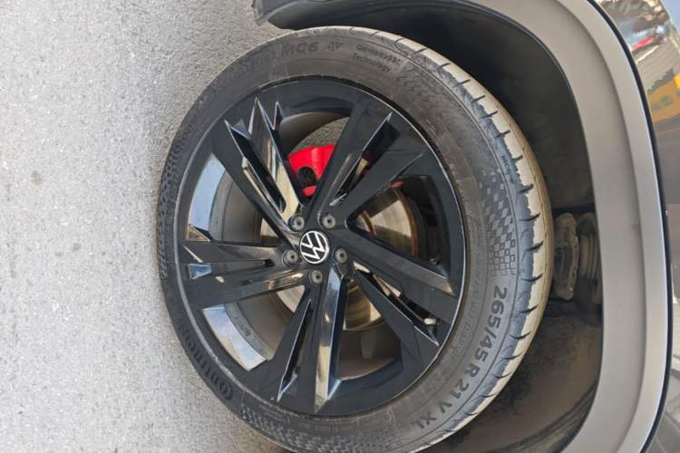 Used Volkswagen Teramont X 2021 380TSI Four-Wheel Drive Midnight Edition Left Front Wheel Hub