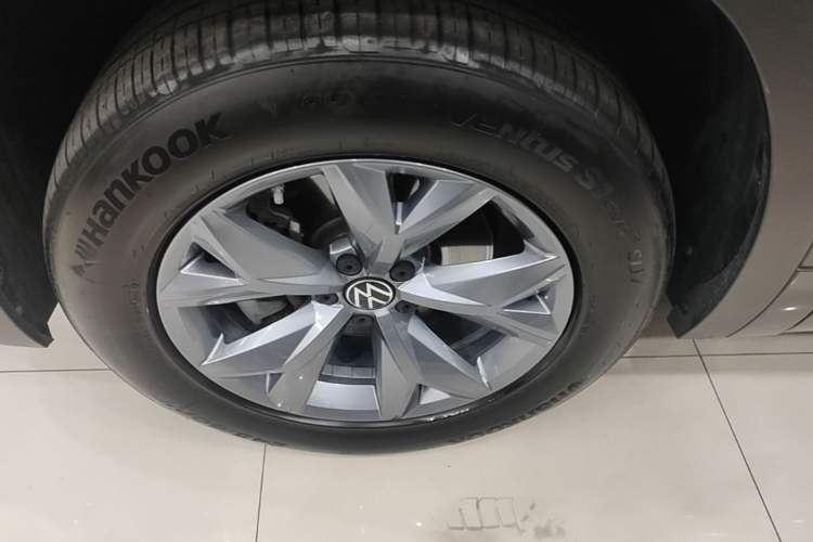 Used Volkswagen Teramont X 2021 330TSI Two-Wheel-Drive Luxury Edition Left Front Wheel Hub