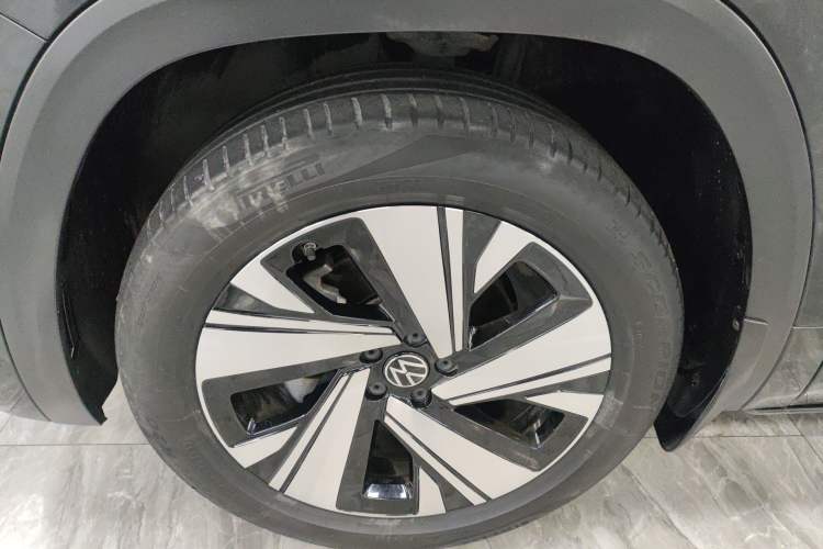 Used Volkswagen Teramont X 2021 530 V6 Four-Wheel Drive Prestige Luxury Edition Left Front Wheel Hub