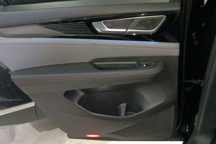 Used Volkswagen Teramont X 2021 380TSI Four-Wheel Drive Prestige Flagship Edition Left Rear Door Interior