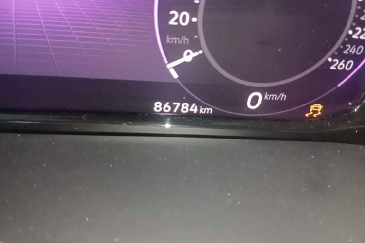 Used Volkswagen Teramont X 2021 530 V6 Four-Wheel Drive Prestige Luxury Edition Odometer Close Up