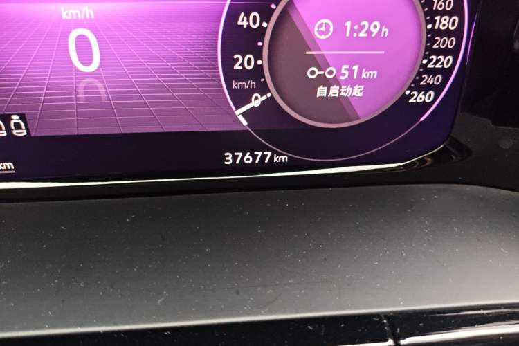 Used Volkswagen Teramont X 2021 330TSI Two-Wheel-Drive Prestige Luxury Edition Odometer Close Up