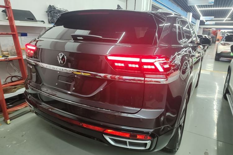Used Volkswagen Teramont X 2021 330TSI Two-Wheel-Drive Prestige Luxury Edition Rear Right 45 Deg
