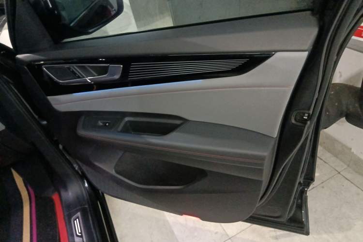 Used Volkswagen Teramont X 2021 380TSI Four-Wheel Drive Prestige Flagship Edition Right Front Door Interior