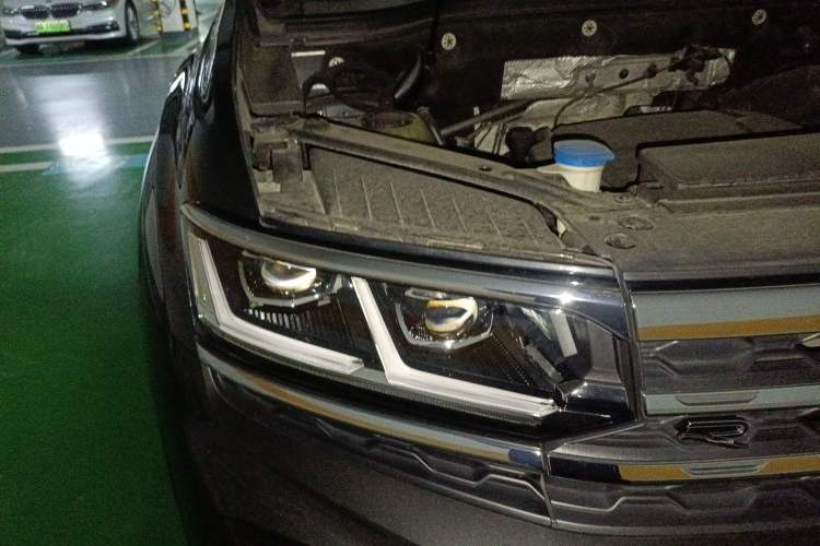 Used Volkswagen Teramont X 2021 380TSI Four-Wheel Drive Prestige Flagship Edition Right Front Headlight