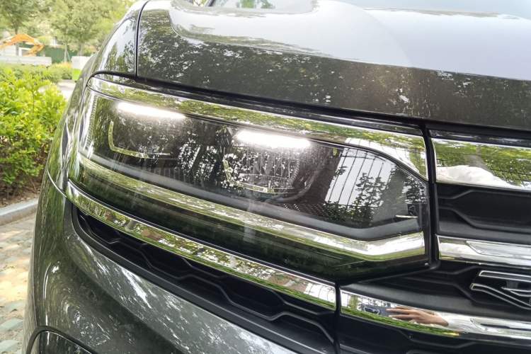 Used Volkswagen Teramont X 2021 380TSI Four-Wheel Drive Luxury Edition Right Front Headlight