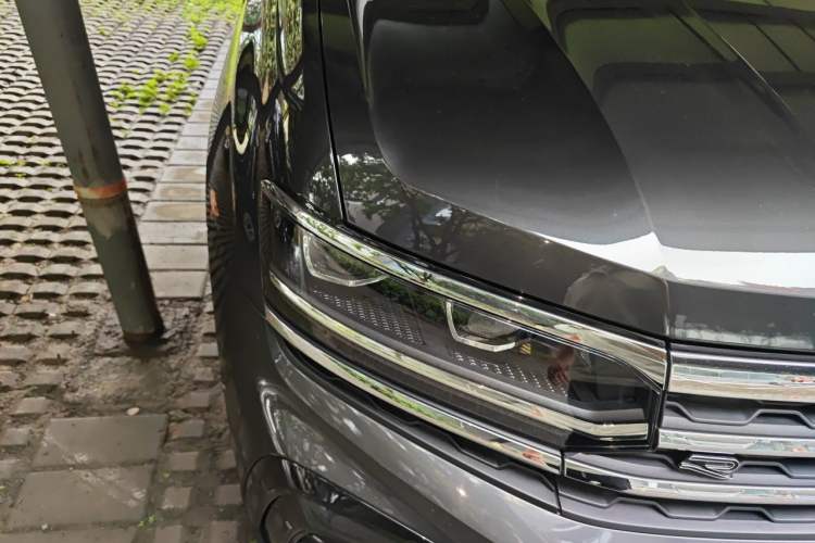 Used Volkswagen Teramont X 2021 380TSI Four-Wheel Drive Luxury Edition Right Front Headlight