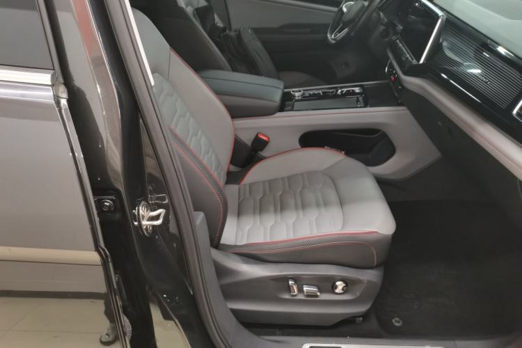 Used Volkswagen Teramont X 2021 380TSI Four-Wheel Drive Prestige Luxury Edition Right Front Seat