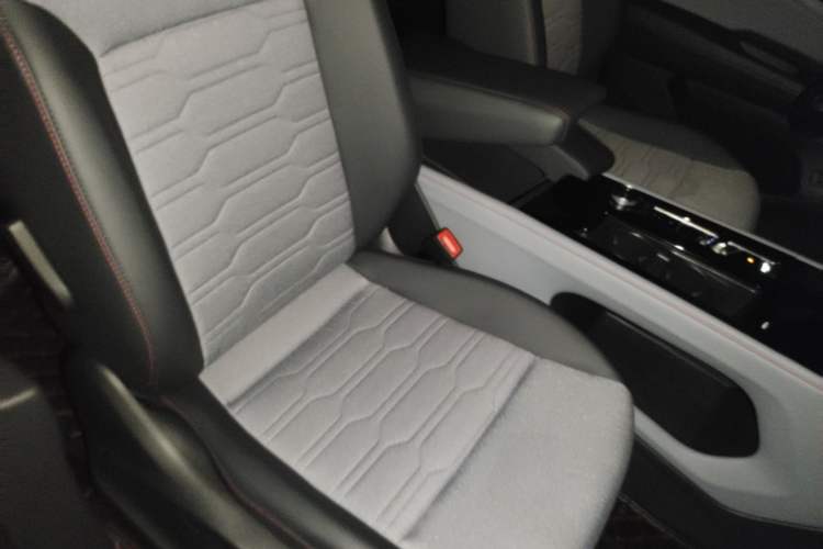 Used Volkswagen Teramont X 2021 380TSI Four-Wheel Drive Prestige Luxury Edition Right Front Seat