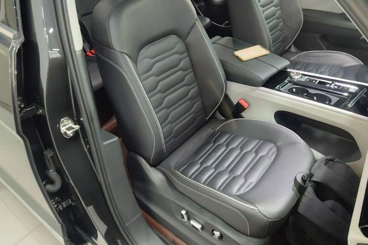 Used Volkswagen Teramont X 2021 380TSI Four-Wheel Drive Prestige Luxury Edition Right Front Seat