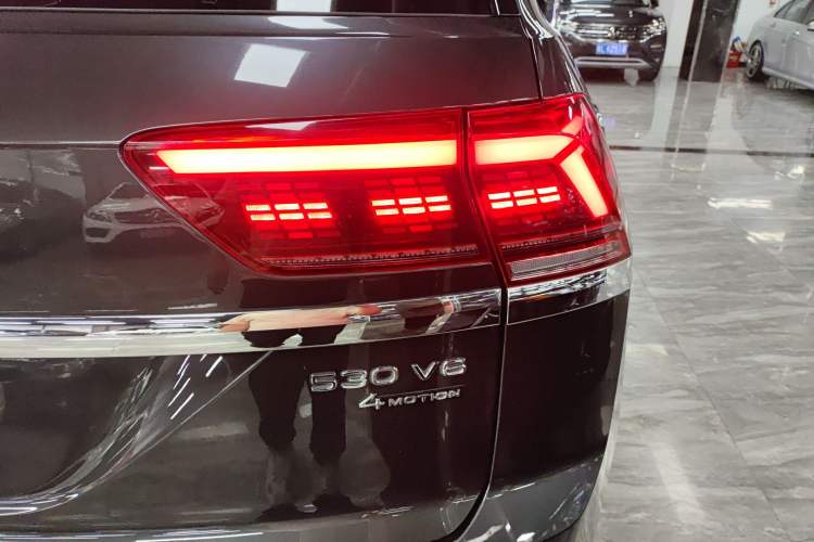 Used Volkswagen Teramont X 2021 530 V6 Four-Wheel Drive Prestige Luxury Edition Right Rear Taillight