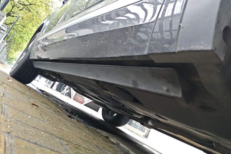 Used Volkswagen Teramont X 2021 380TSI Four-Wheel Drive Prestige Luxury Edition Right Side Sill