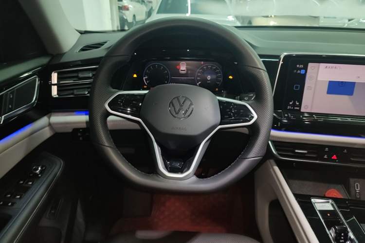 Used Volkswagen Teramont X 2021 330TSI Two-Wheel-Drive Prestige Luxury Edition Steering Wheel