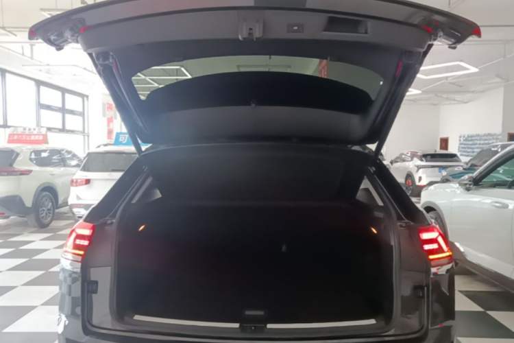 Used Volkswagen Teramont X 2021 380TSI Four-Wheel Drive Prestige Flagship Edition Trunk