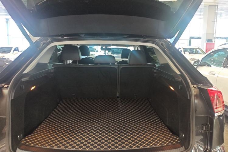 Used Volkswagen Teramont X 2021 380TSI Four-Wheel Drive Luxury Edition Trunk