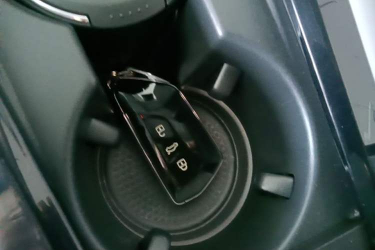 Used Volkswagen Teramont X 2021 380TSI Four-Wheel Drive Prestige Flagship Edition Vehicle Key
