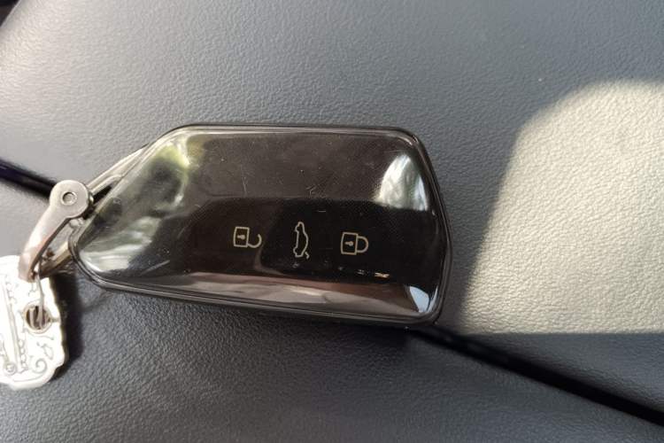 Used Volkswagen Teramont X 2021 380TSI Four-Wheel Drive Luxury Edition Vehicle Key