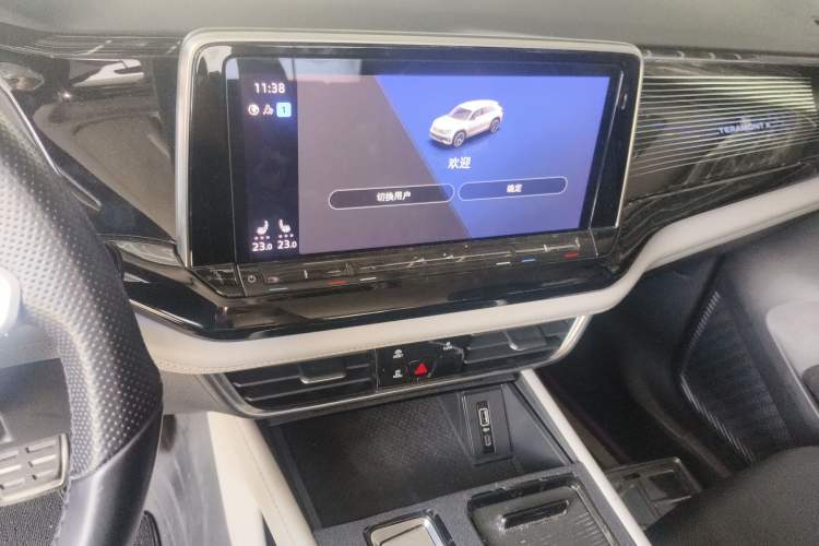 Used Volkswagen Teramont X 2021 380TSI Four-Wheel Drive Prestige Luxury Edition Audio And AC Panel