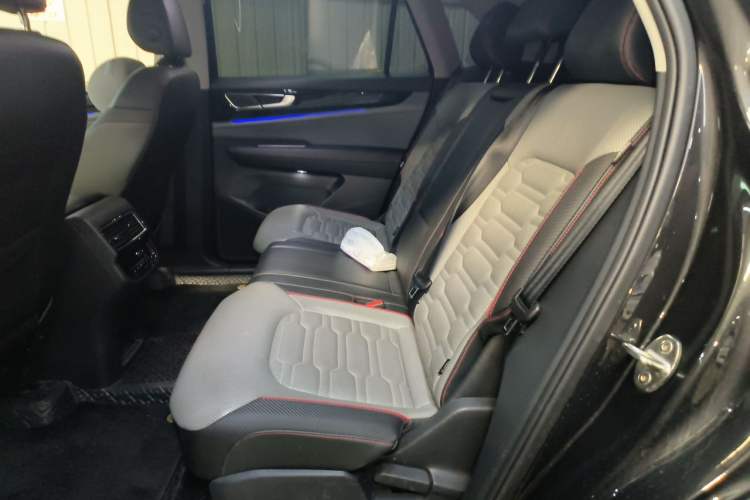 Used Volkswagen Teramont X 2021 380TSI Four-Wheel Drive Prestige Luxury Edition Left Rear Seat