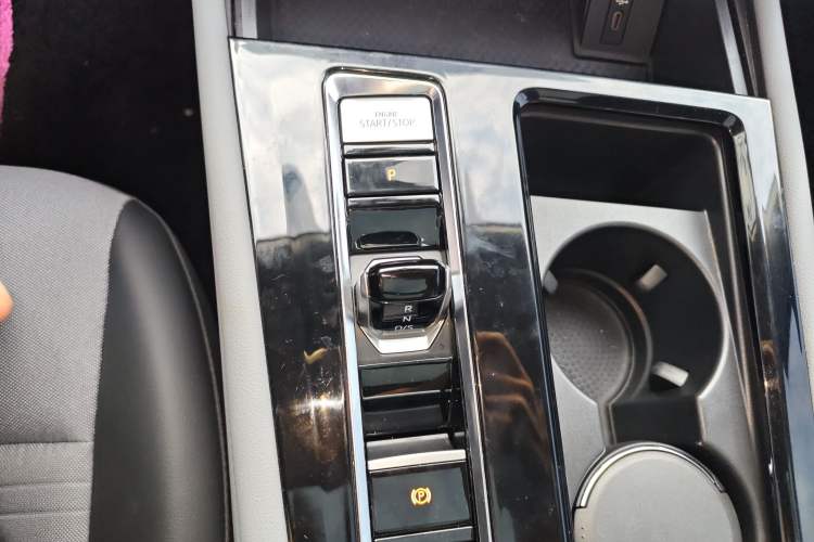 Used Volkswagen Teramont X 2021 380TSI Four-Wheel Drive Luxury Edition Gear Lever