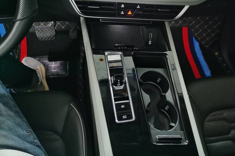Used Volkswagen Teramont X 2021 330TSI Two-Wheel-Drive Prestige Luxury Edition Interior 4