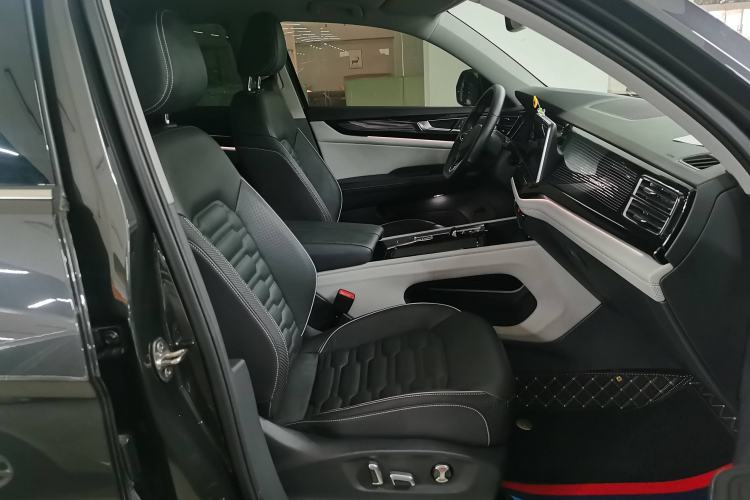 Used Volkswagen Teramont X 2021 330TSI Two-Wheel-Drive Prestige Luxury Edition Interior 6