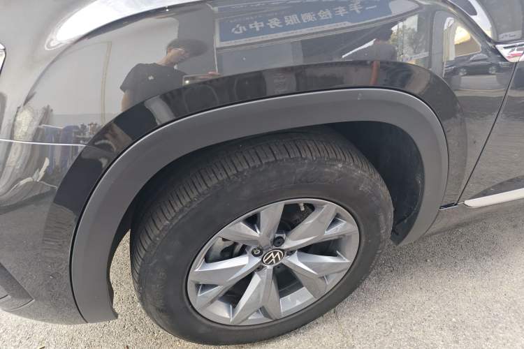 Used Volkswagen Teramont X 2021 380TSI Four-Wheel Drive Luxury Edition Left Front Wheel Hub