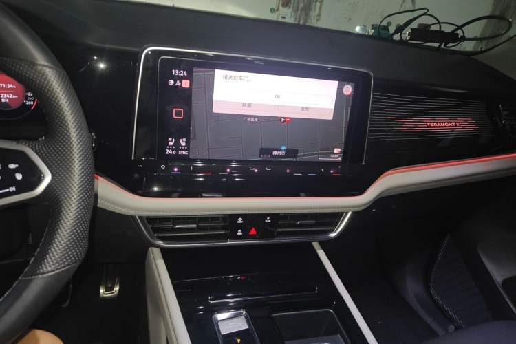 Used Volkswagen Teramont X 2021 530 V6 Four-Wheel Drive Prestige Flagship Edition Audio And AC Panel
