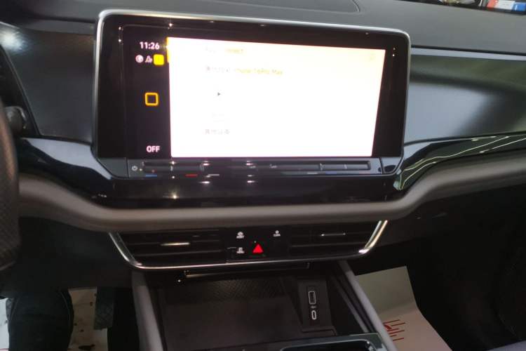 Used Volkswagen Teramont X 2021 330TSI Two-Wheel-Drive Luxury Edition Audio And AC Panel