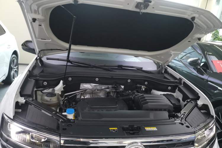 Used Volkswagen Teramont X 2021 330TSI Two-Wheel-Drive Luxury Edition Engine Bay