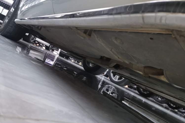 Used Volkswagen Teramont X 2021 330TSI Two-Wheel-Drive Luxury Edition Left Side Sill