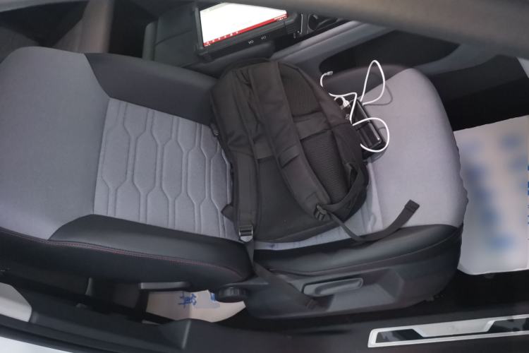 Used Volkswagen Teramont X 2021 330TSI Two-Wheel-Drive Luxury Edition Right Front Seat