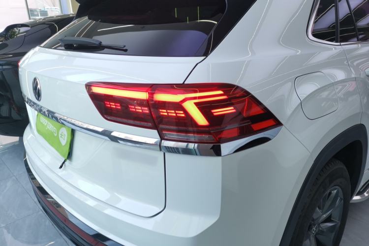 Used Volkswagen Teramont X 2021 330TSI Two-Wheel-Drive Luxury Edition Right Rear Taillight