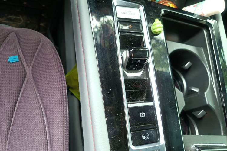 Used Volkswagen Teramont X 2022 380TSI Four-Wheel Drive Prestige Luxury Edition Gear Lever