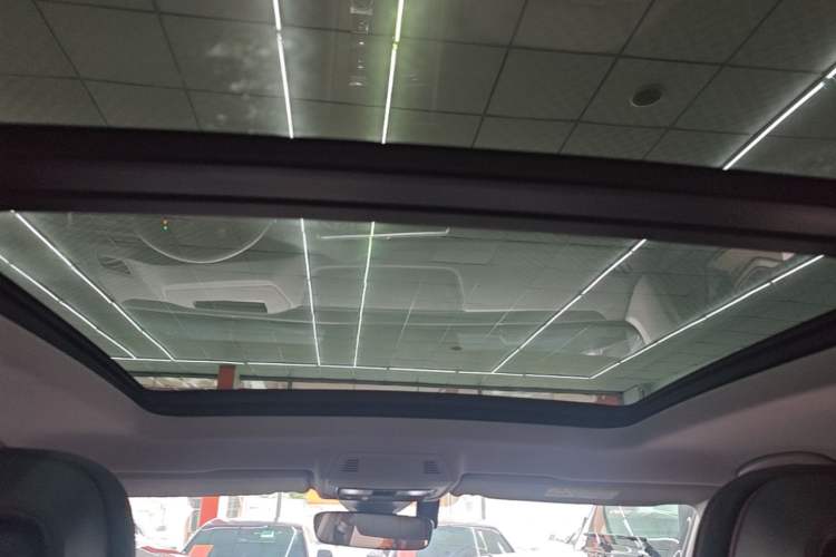 Used Volkswagen Teramont X 2022 530 V6 Four-Wheel Drive Prestige Flagship Edition Headliner