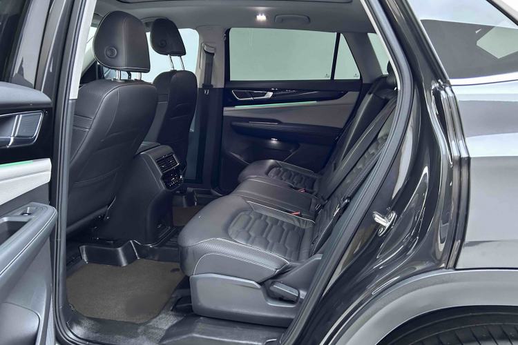 Used Volkswagen Teramont X 2022 380TSI Four-Wheel Drive Prestige Luxury Edition Interior 2