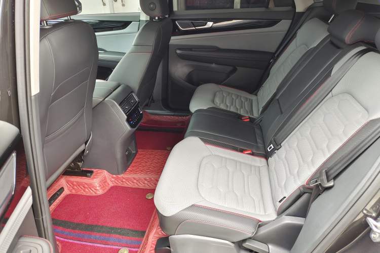 Used Volkswagen Teramont X 2022 330TSI Two-Wheel-Drive Prestige Luxury Edition Interior 6