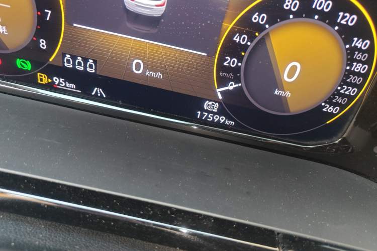 Used Volkswagen Teramont X 2022 380TSI Four-Wheel Drive Prestige Luxury Edition Odometer Close Up