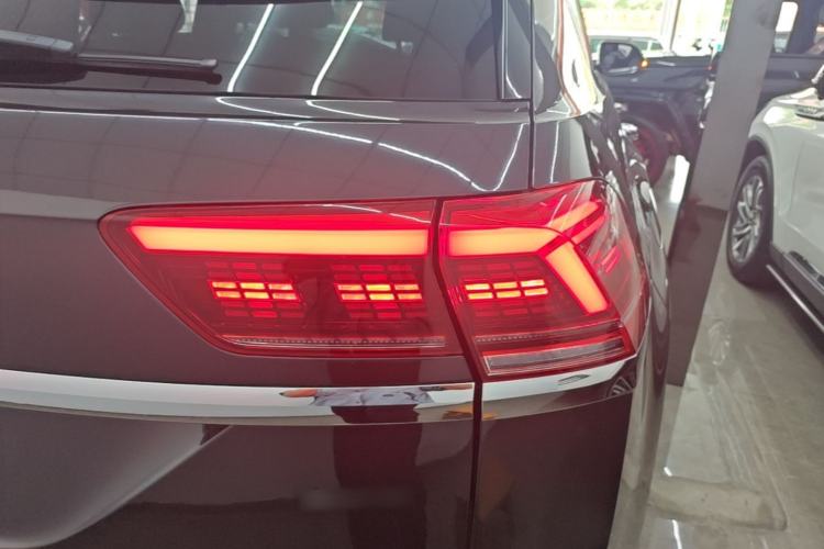 Used Volkswagen Teramont X 2022 530 V6 Four-Wheel Drive Prestige Flagship Edition Right Rear Taillight