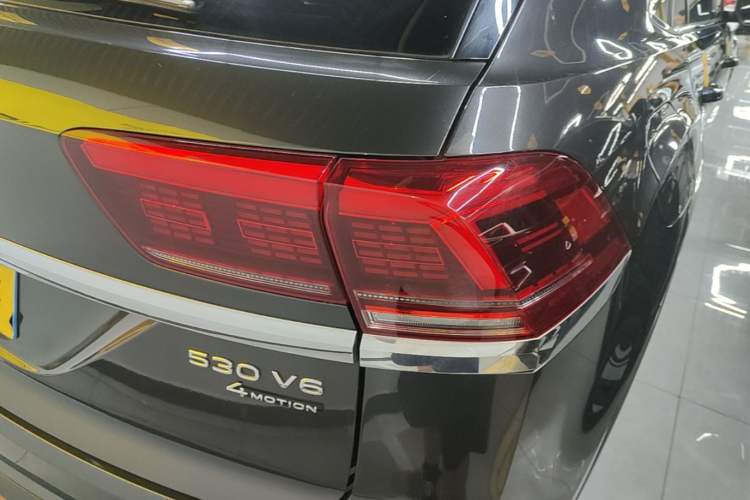 Used Volkswagen Teramont X 2022 530 V6 Four-Wheel Drive Prestige Flagship Edition Right Rear Taillight