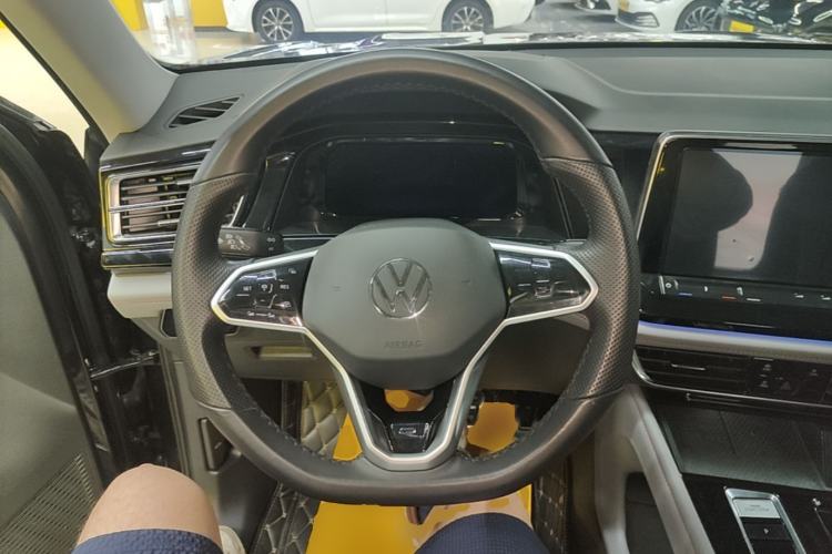Used Volkswagen Teramont X 2022 530 V6 Four-Wheel Drive Prestige Flagship Edition Steering Wheel