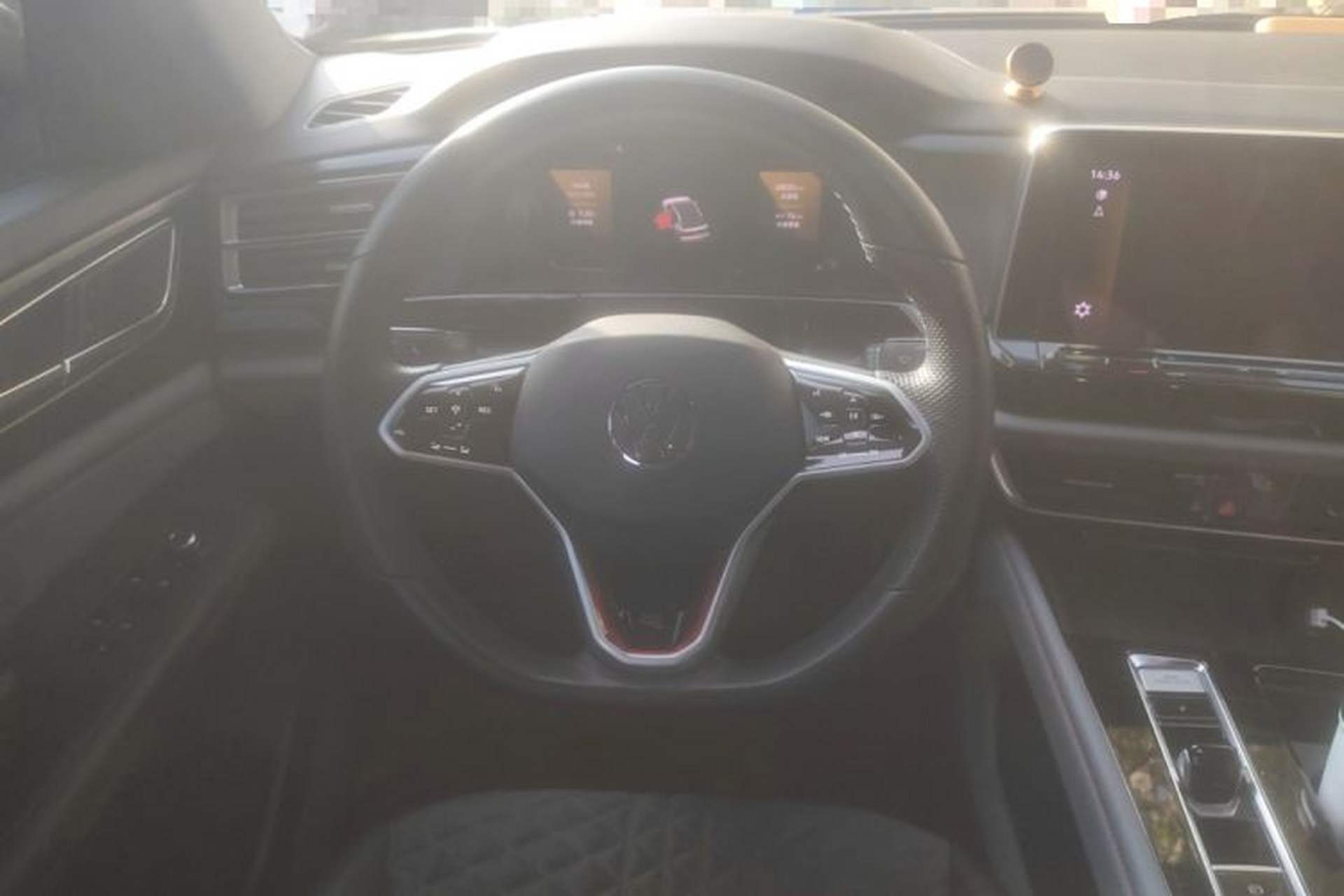 Used Volkswagen Teramont X 2022 330TSI Two-Wheel-Drive Luxury Edition Steering Wheel