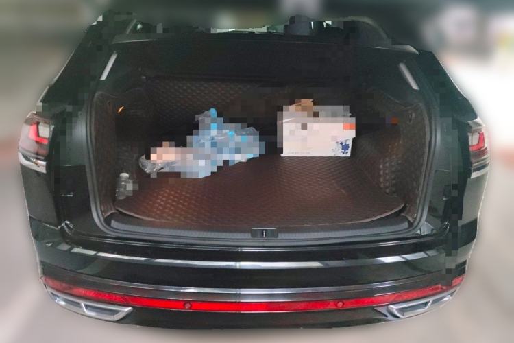 Used Volkswagen Teramont X  Trunk