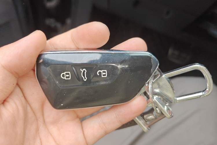 Used Volkswagen Teramont X 2022 380TSI Four-Wheel Drive Luxury Edition Vehicle Key