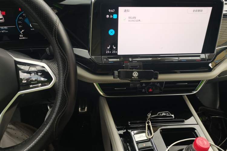 Used Volkswagen Teramont X 2022 530 V6 Four-Wheel Drive Prestige Luxury Edition Audio And AC Panel