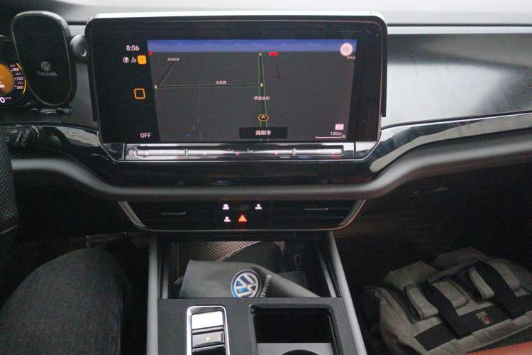 Used Volkswagen Teramont X 2022 380TSI Four-Wheel Drive Luxury Edition Audio And AC Panel