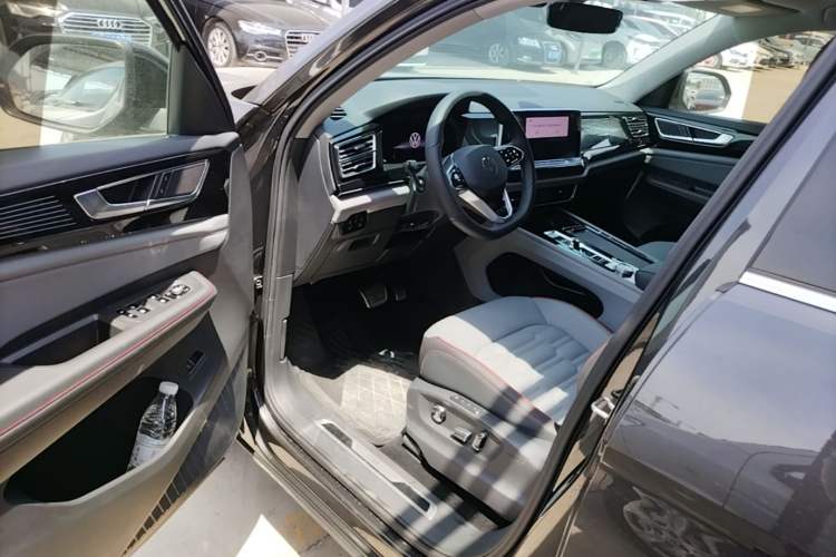 Used Volkswagen Teramont X 2022 380TSI Four-Wheel Drive Prestige Luxury Edition Driver Seat