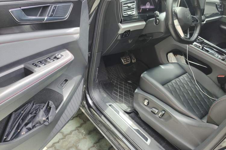 Used Volkswagen Teramont X 2022 380TSI Four-Wheel Drive Luxury Edition Driver Seat